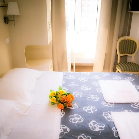 St. Peter Bed and breakfast 4*